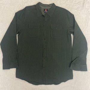 Quicksilver Green and Black long sleeve plaid button down shirt.  Size XXL